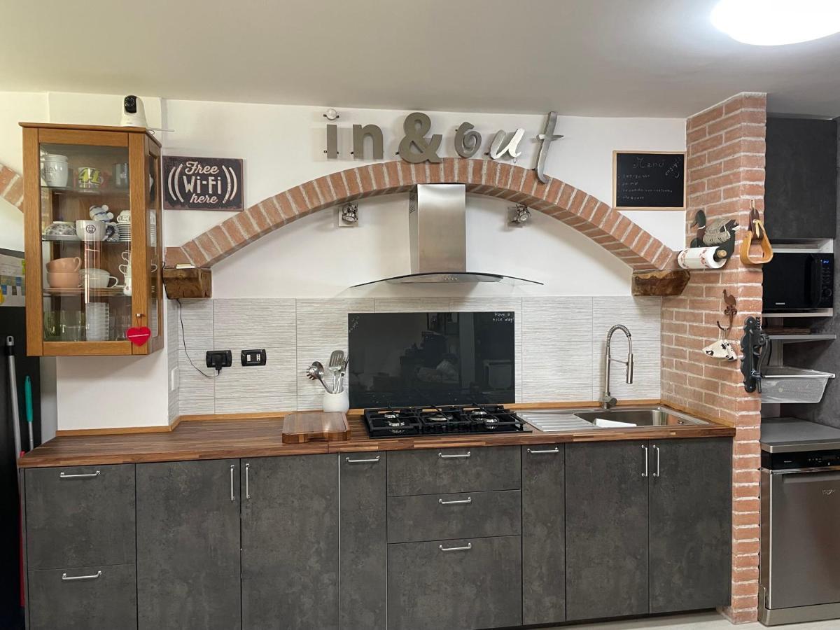 רומא In&Out Apartment - Mostacciano, Eur מראה חיצוני תמונה